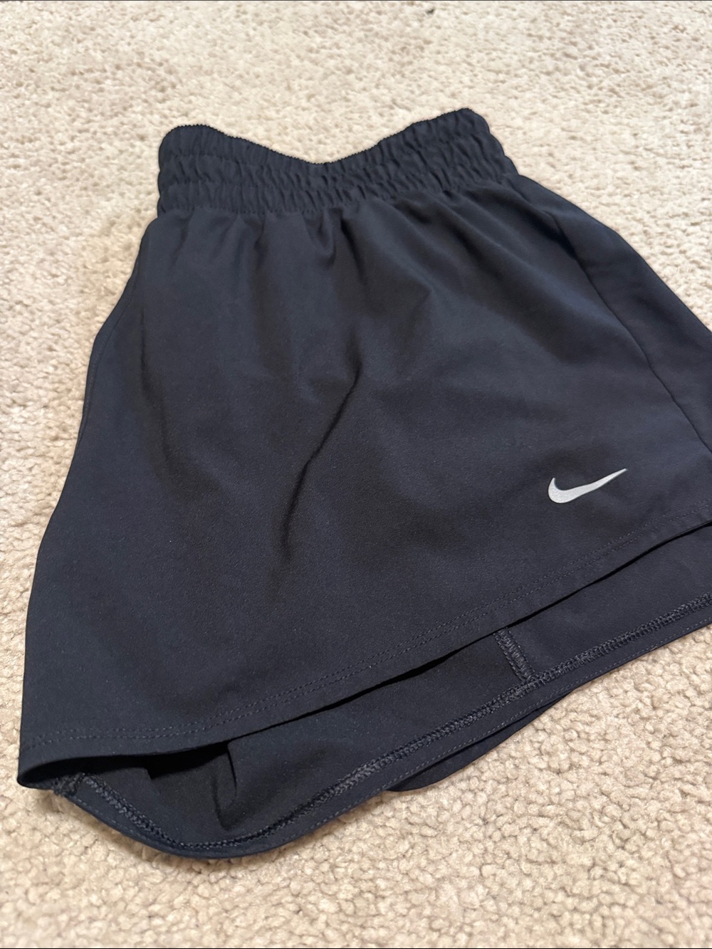 Nike Black Women’s Athletic Shorts with Dri-FIT Swoosh size large